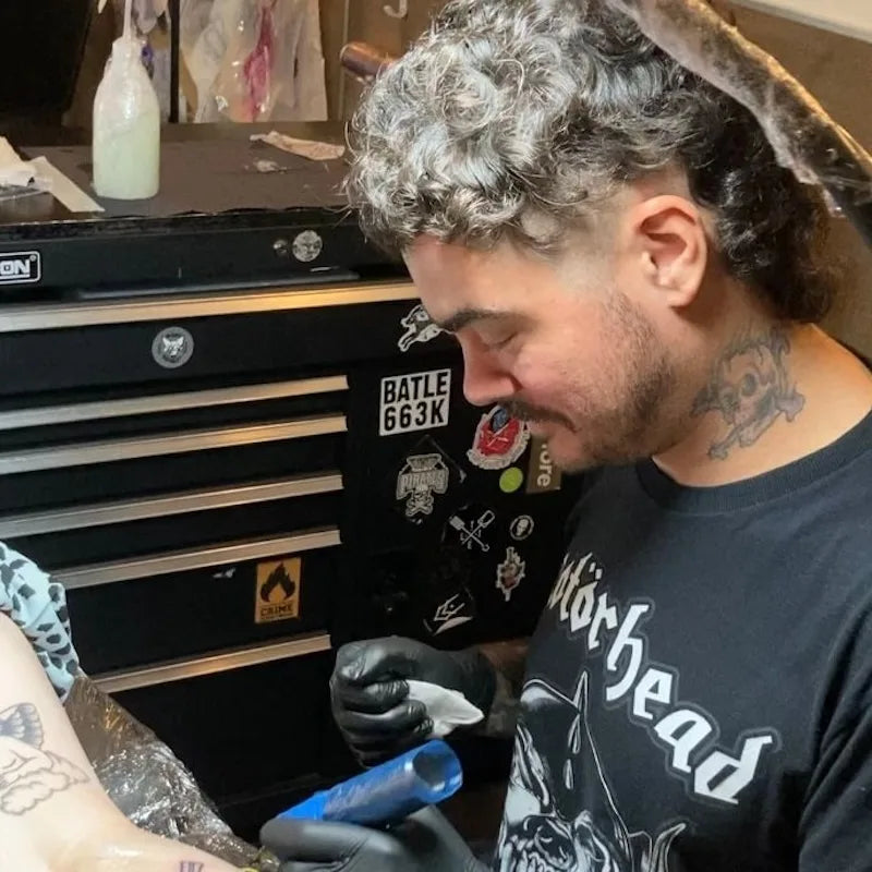 Amsterdam tattoo artist Cesar Magrones